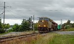 CN 3934 leads 403 at Rue De La Gare